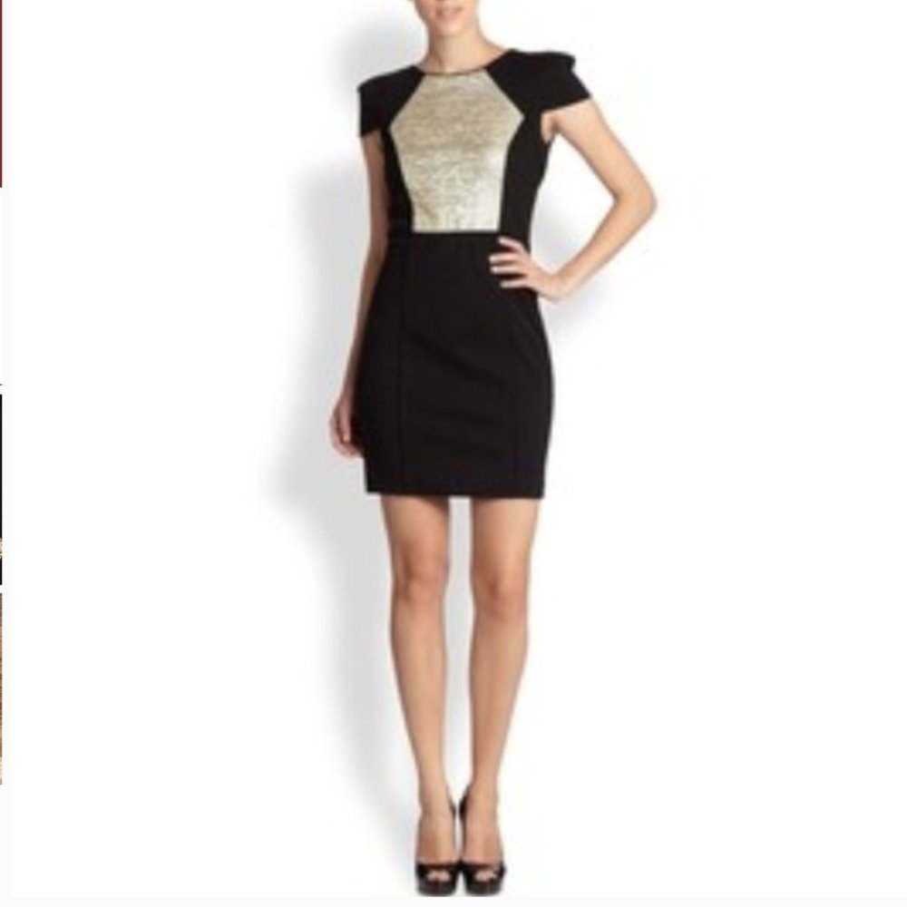 4 Collective Dress Size 6